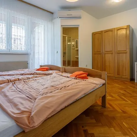 7 Crikvenica