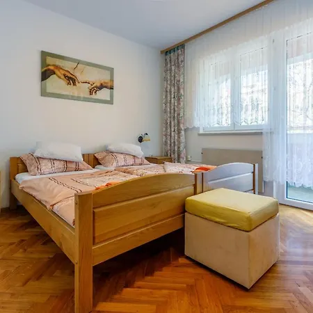 7 Apartment